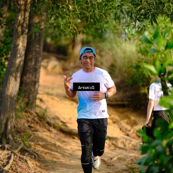 Runner Photo 8410281