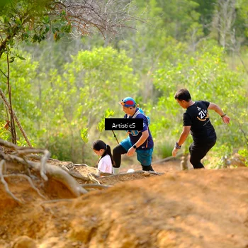 Runner Photo 8410282