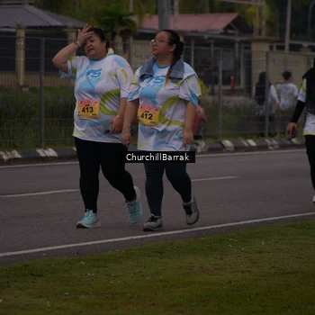 Runner Photo 8410288