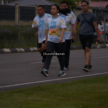 Runner Photo 8410315