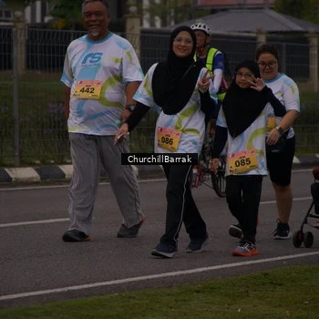 Runner Photo 8410329