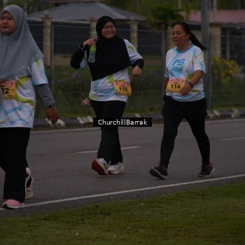 Runner Photo 8410371