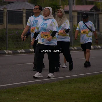 Runner Photo 8410376