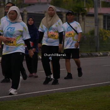 Runner Photo 8410378