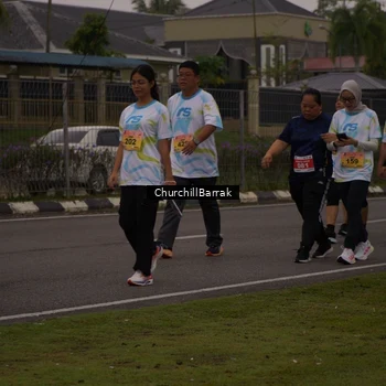 Runner Photo 8410381