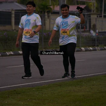 Runner Photo 8410395