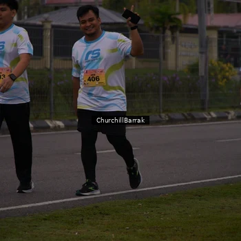 Runner Photo 8410399