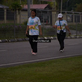 Runner Photo 8410413
