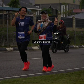 Runner Photo 8410514
