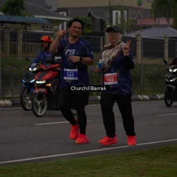Runner Photo 8410532