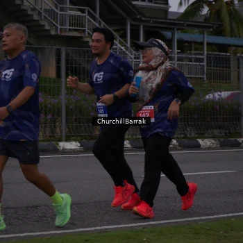 Runner Photo 8410537