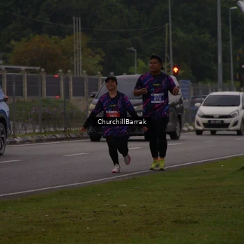 Runner Photo 8410633