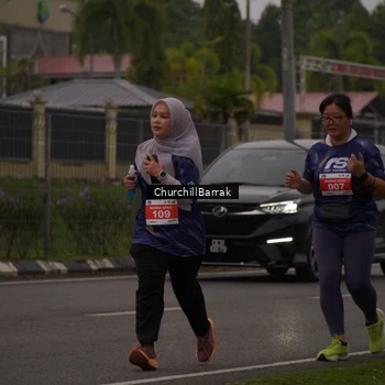 Runner Photo 8410716