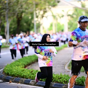 Runner Photo 8410759