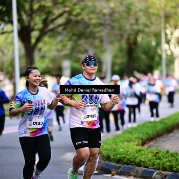 Runner Photo 8410772