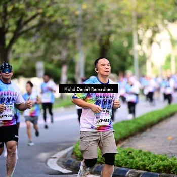 Runner Photo 8410773
