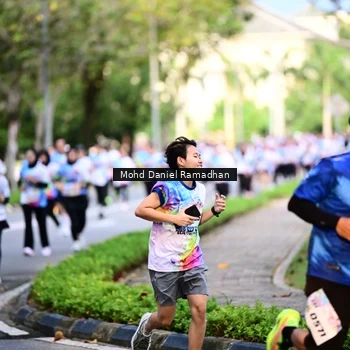 Runner Photo 8410834