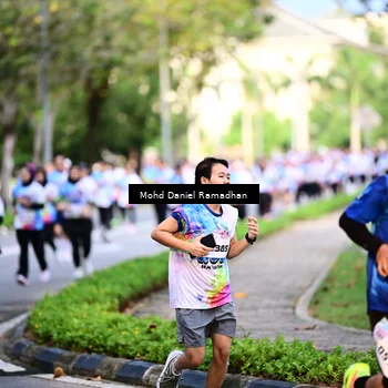 Runner Photo 8410840