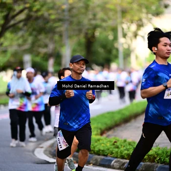 Runner Photo 8410841