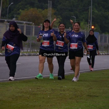 Runner Photo 8410844