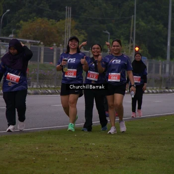 Runner Photo 8410852