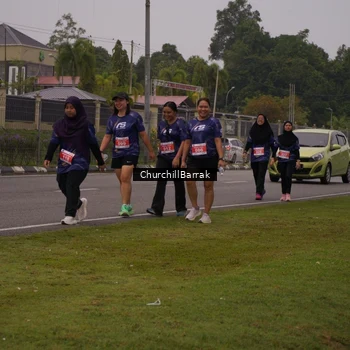 Runner Photo 8410873