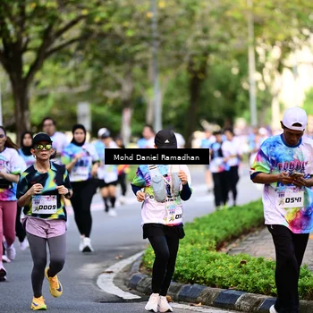 Runner Photo 8410879