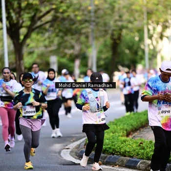Runner Photo 8410884