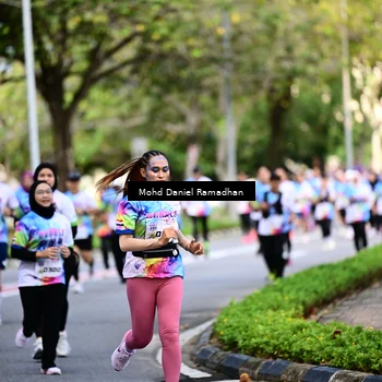 Runner Photo 8410903