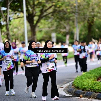 Runner Photo 8410917