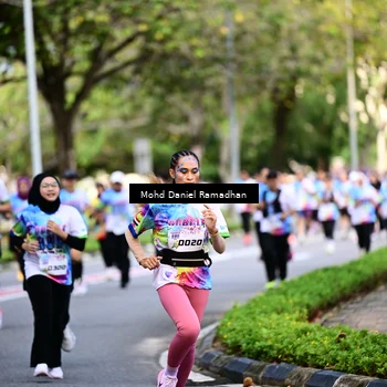 Runner Photo 8410920