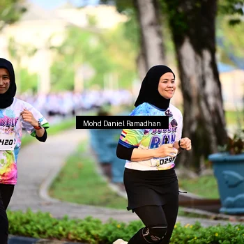 Runner Photo 8410972
