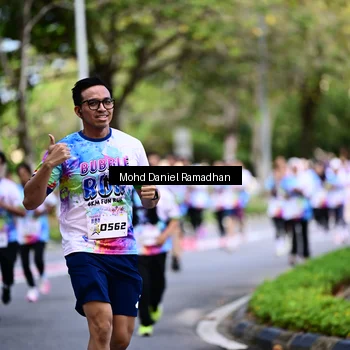 Runner Photo 8410977