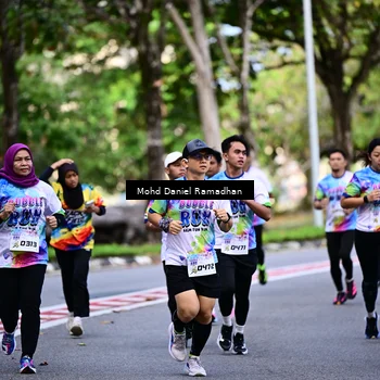 Runner Photo 8410999