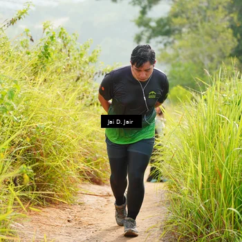 Runner Photo 8411006