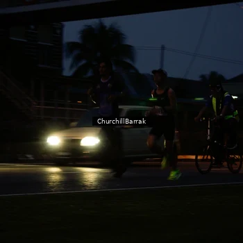 Runner Photo 8411026