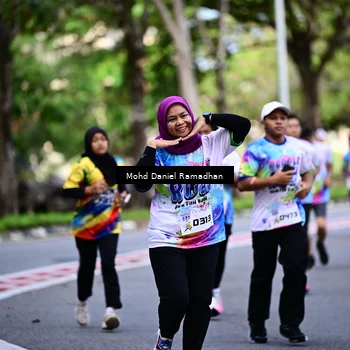 Runner Photo 8411058