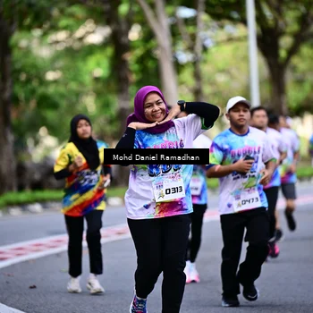 Runner Photo 8411059