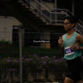 Runner Photo 8411062