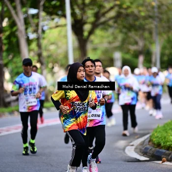 Runner Photo 8411067