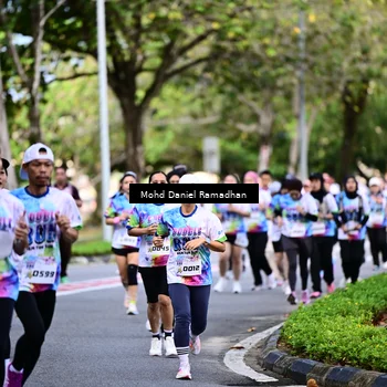 Runner Photo 8411129