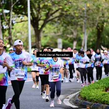 Runner Photo 8411130