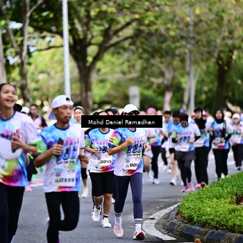 Runner Photo 8411136