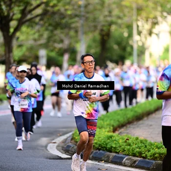 Runner Photo 8411140