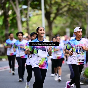 Runner Photo 8411141