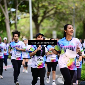 Runner Photo 8411145