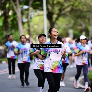 Runner Photo 8411147