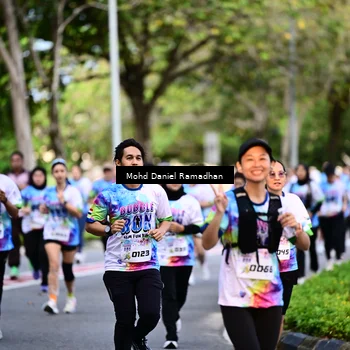 Runner Photo 8411158