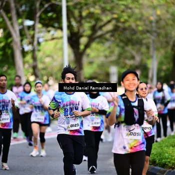 Runner Photo 8411165