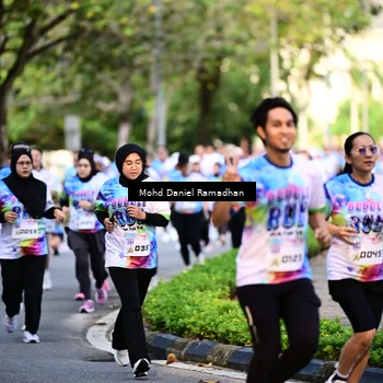 Runner Photo 8411169